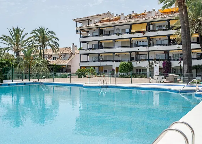 2bdr With Sea View In Golden Mile, Апартаменты *